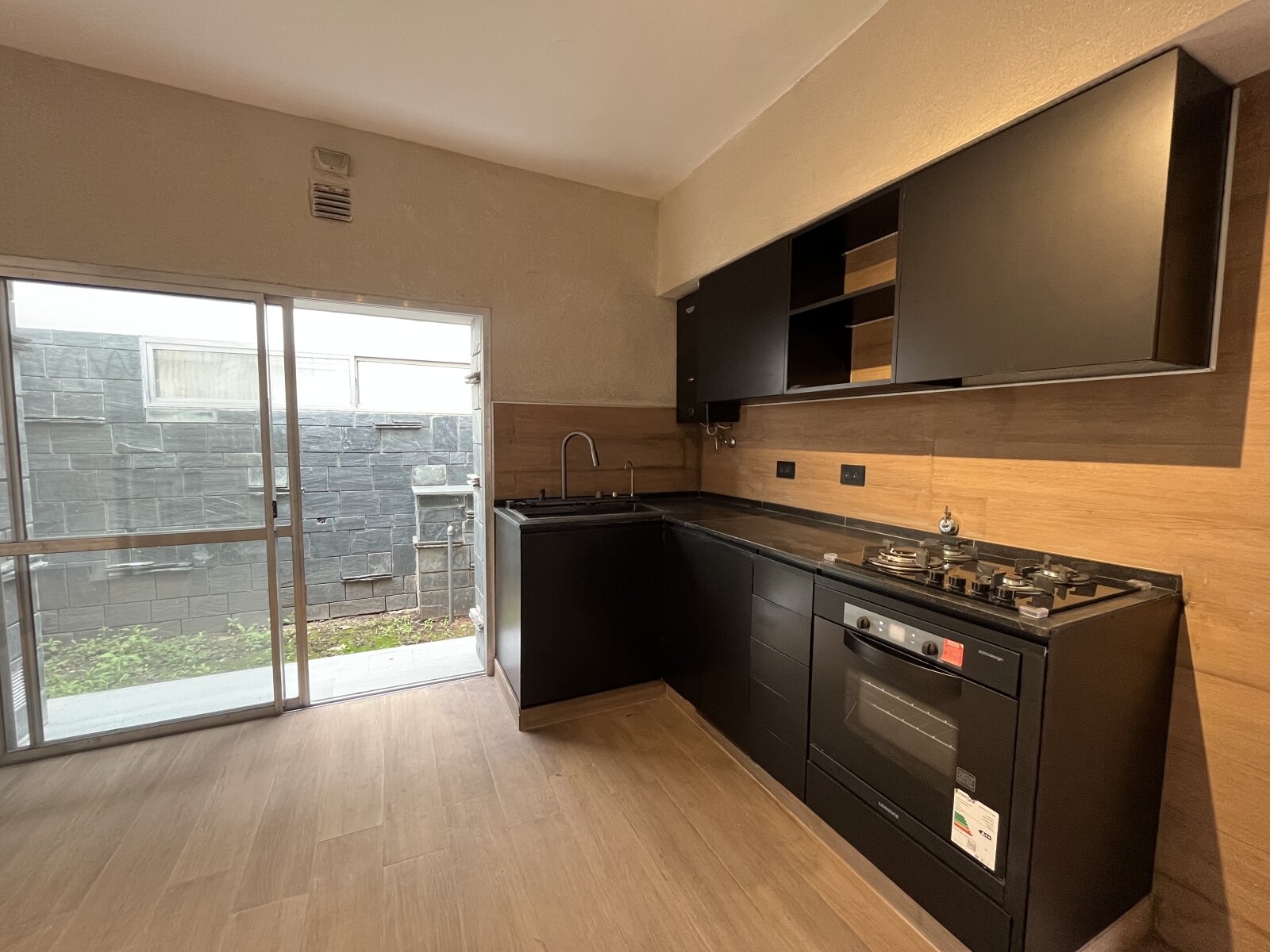 VENTA CASA EN ZONA NORTE Darragueira 502 - 4