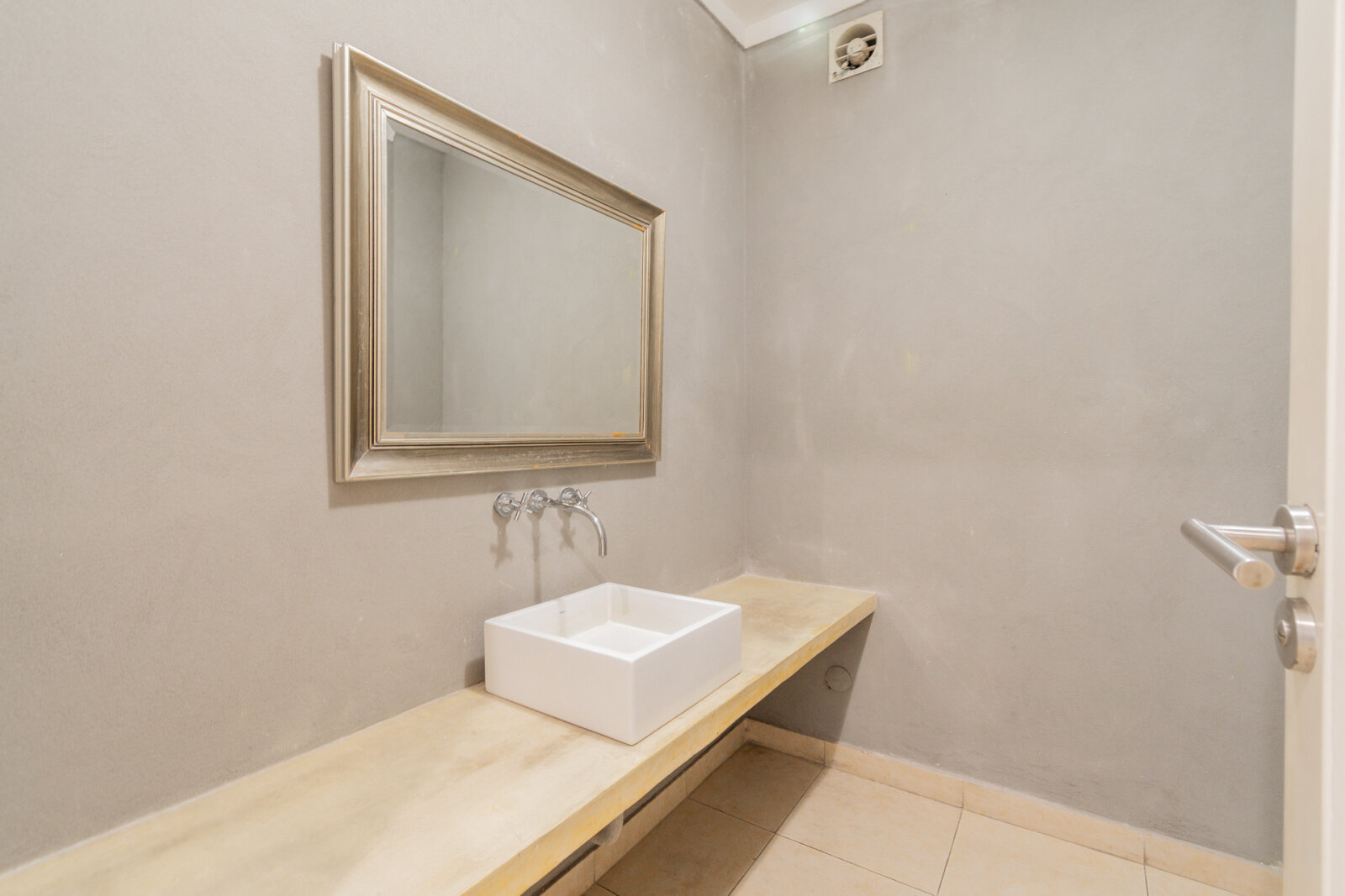 Piso Francés - a Reciclar/modificar - Recoleta - 3