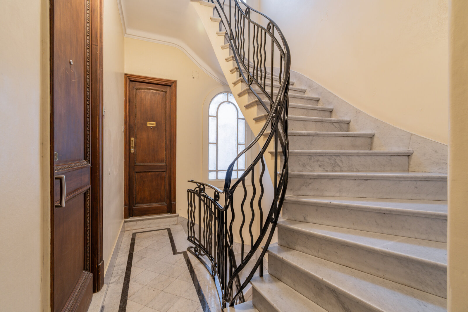 Piso Francés - a Reciclar/modificar - Recoleta - 26