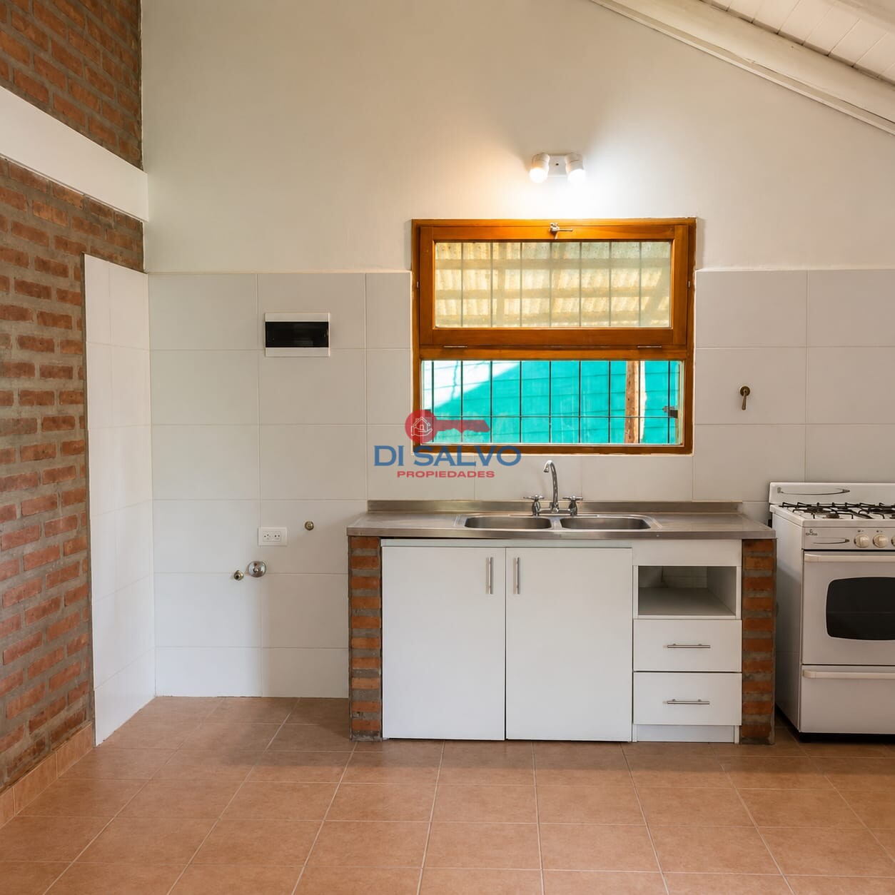 Casa y departamento en Barrio Abedules - 8