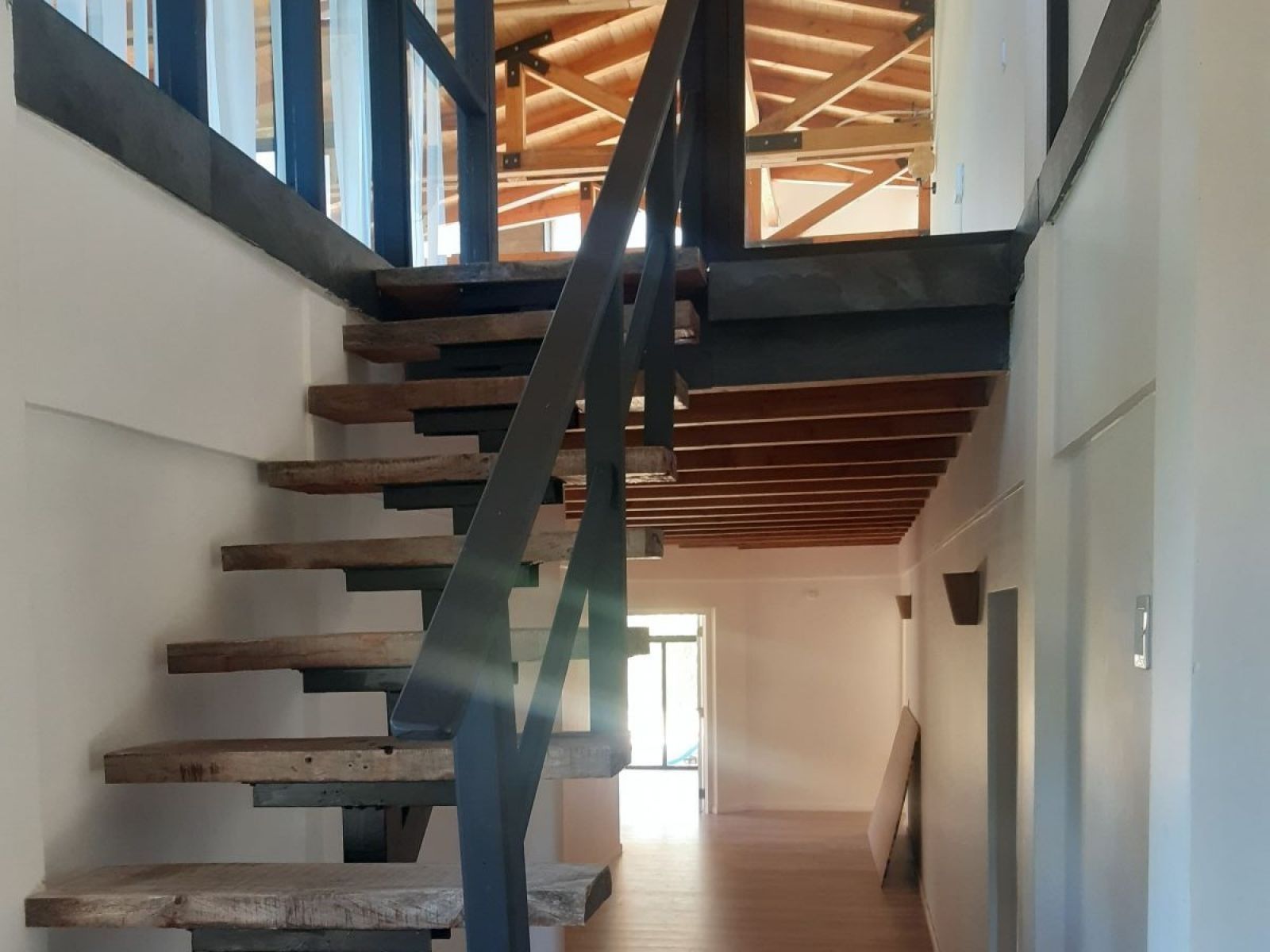 (065) LAGO PUELO Casa PREMIUM de 341mts2, con 1000 m2 de terreno en Villa del Lago — foto 7