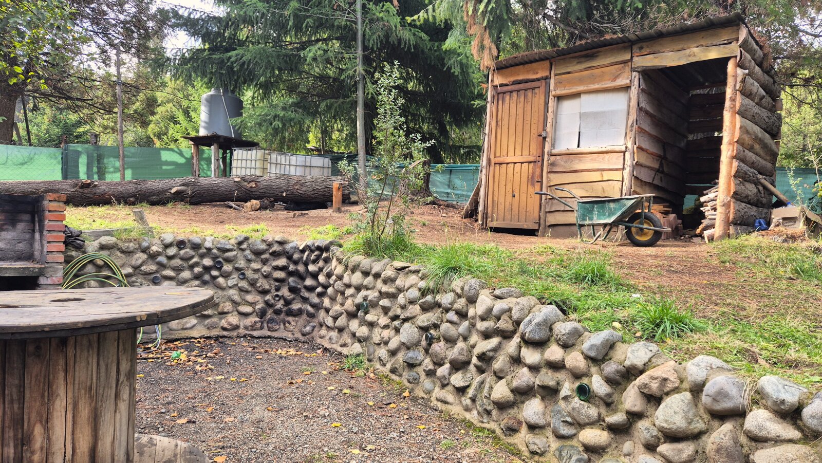 (076) EL BOLSON-Mallin Casa con terreno en condominio e 1500 mt² - 24