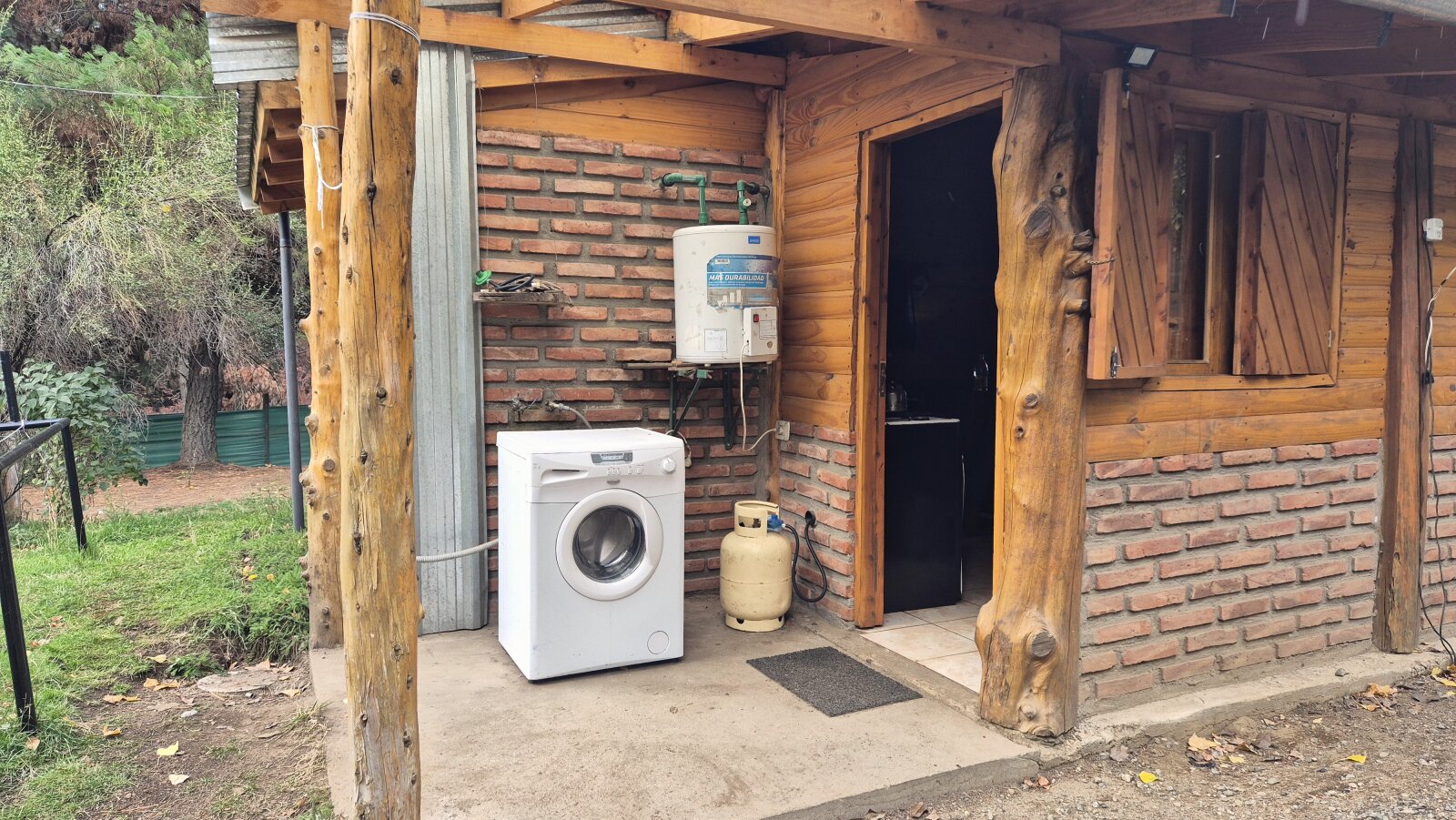 (076) EL BOLSON-Mallin Casa con terreno en condominio e 1500 mt² — foto 2