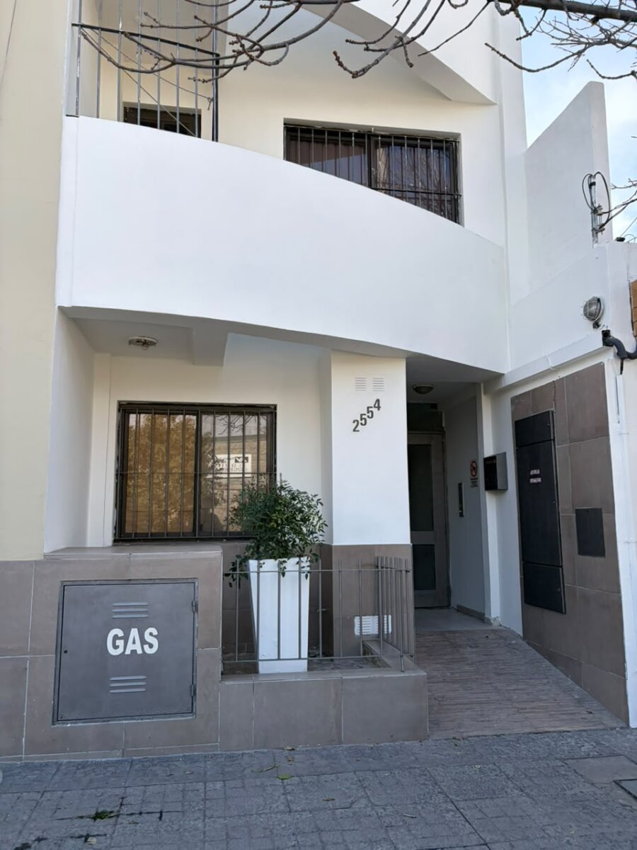 ALQUILER DEPTO 1 DORMITORIO ALTO ALBERDI - 2