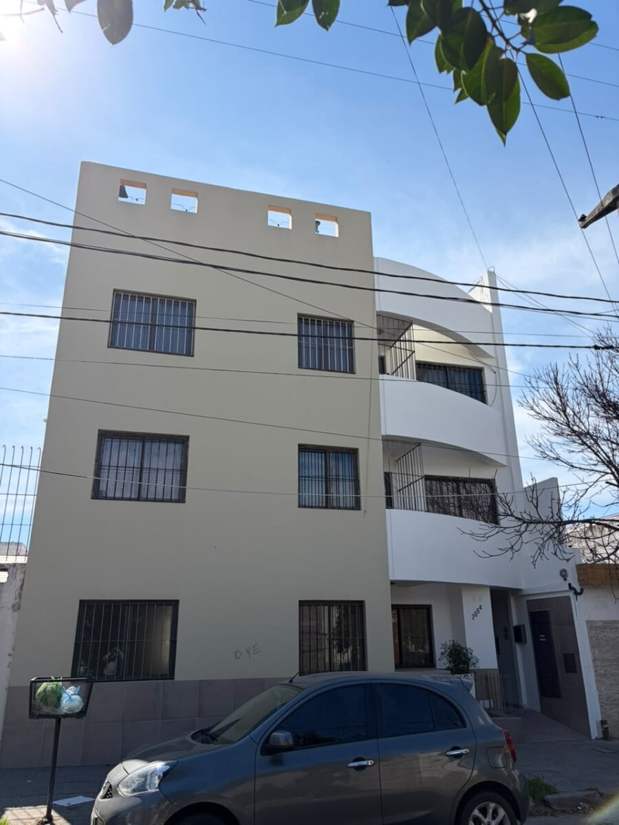 ALQUILER DEPTO 1 DORMITORIO ALTO ALBERDI - 1
