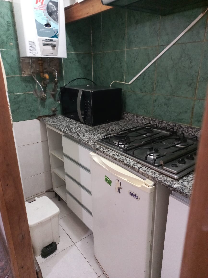 Palermo, Charcas 4300, piso 3, 1 amb, 30m2, u$s 500 + expensas ( aprox $ 100,000) + servicios. 10-09-26 - 6