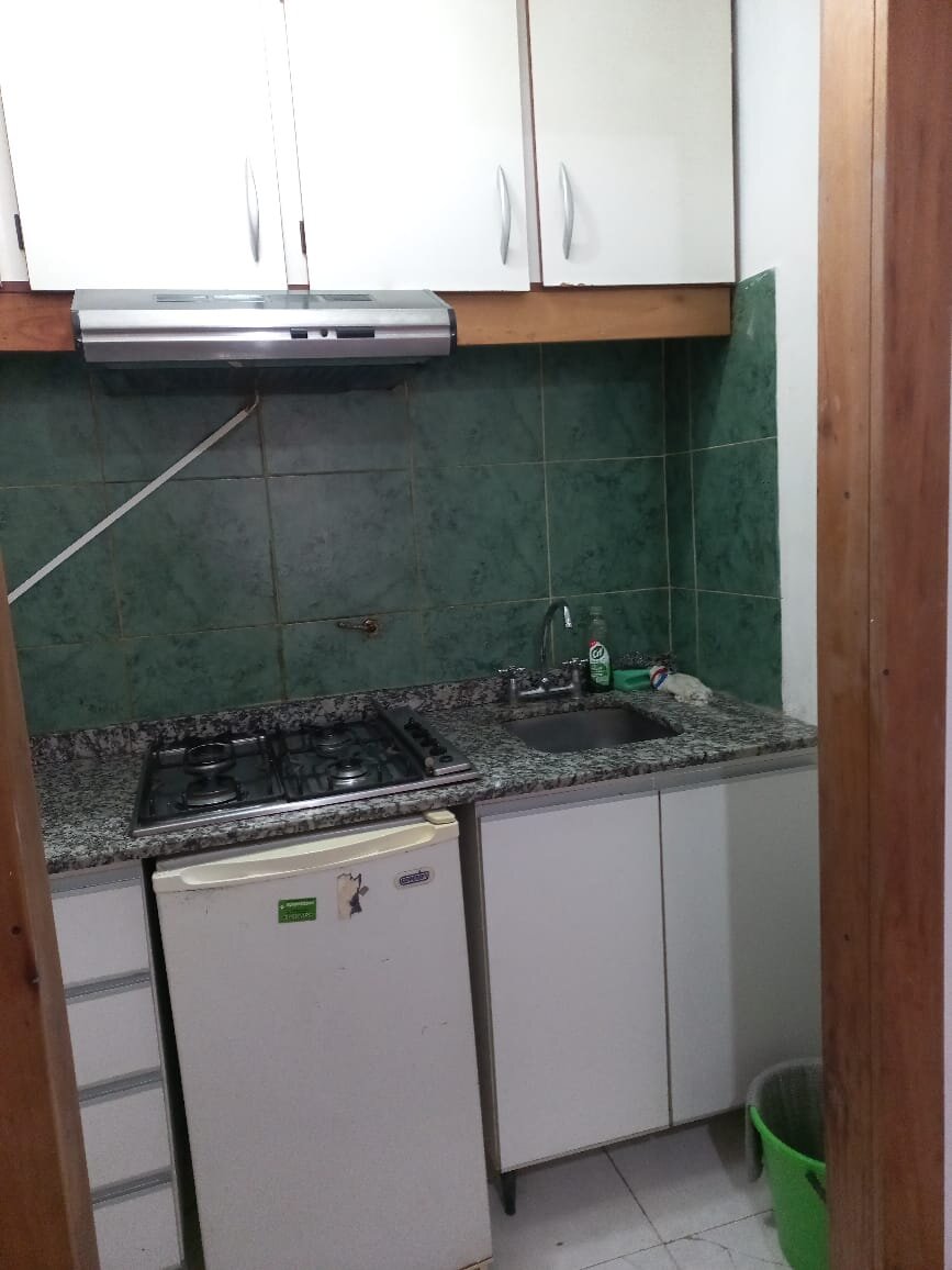 Palermo, Charcas 4300, piso 3, 1 amb, 30m2, u$s 500 + expensas ( aprox $ 100,000) + servicios. 10-09-26 - 8