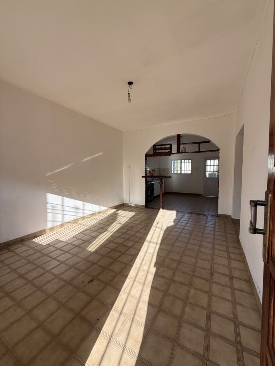 Venta de Casa 3 Ambientes en Moron Sur - 3
