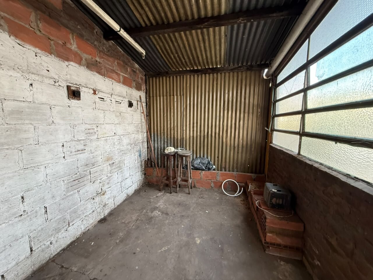 Venta de Casa 3 Ambientes en Moron Sur - 23