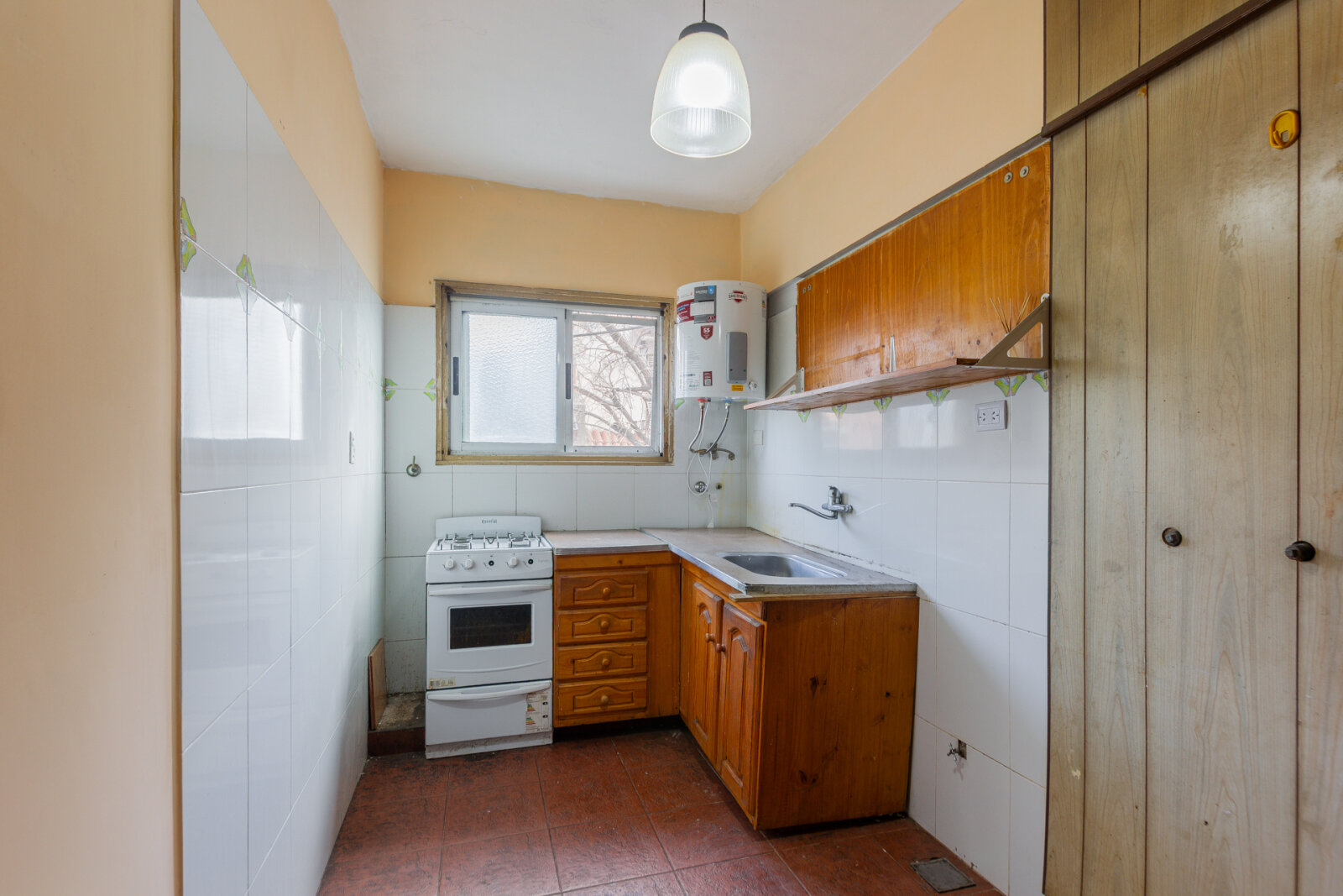 VENTA. DEPARTAMENTO 2 AMBIENTES. APTO CREDITO. FLORESTA - 4