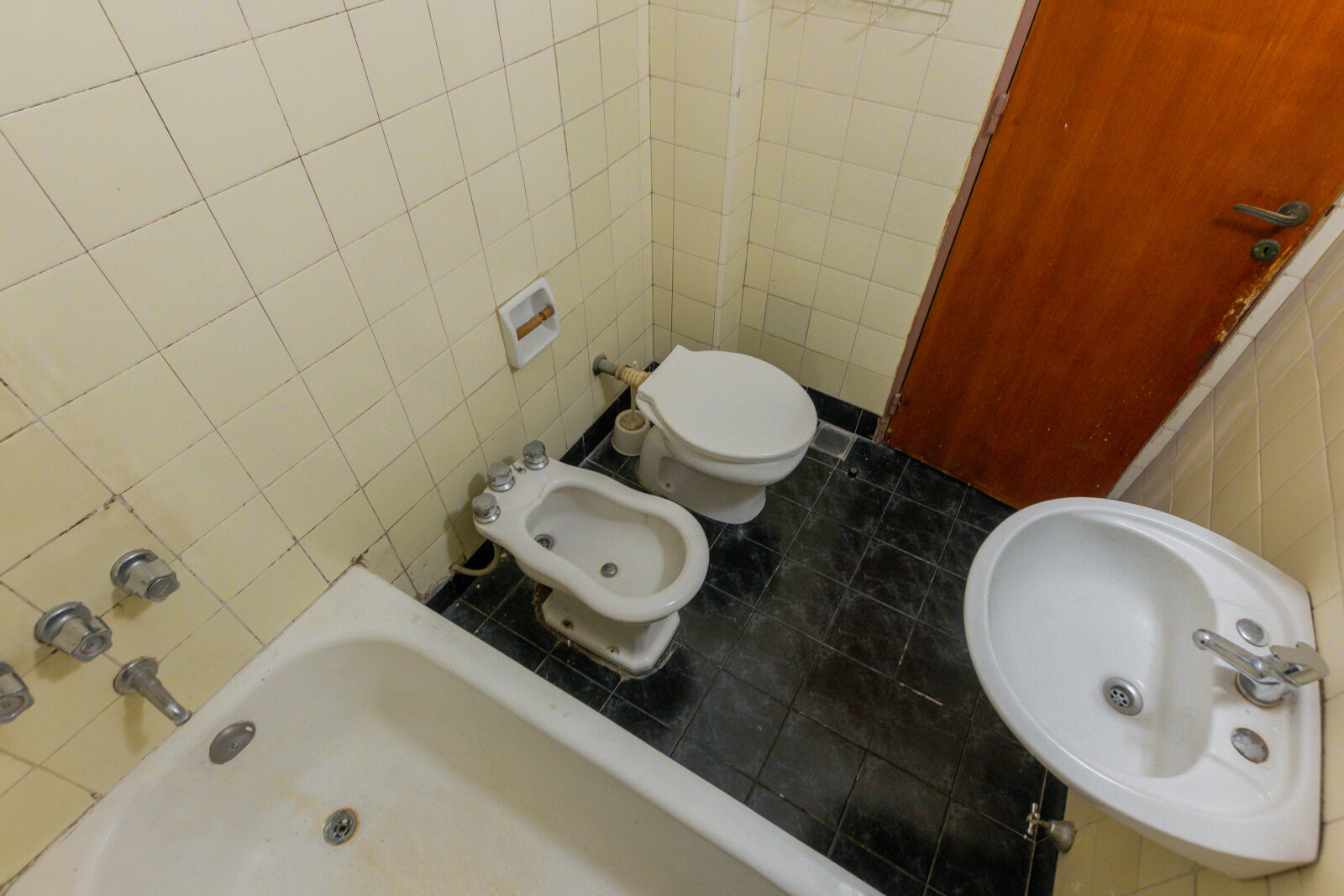 VENTA. DEPARTAMENTO 2 AMBIENTES. APTO CREDITO. FLORESTA - 21