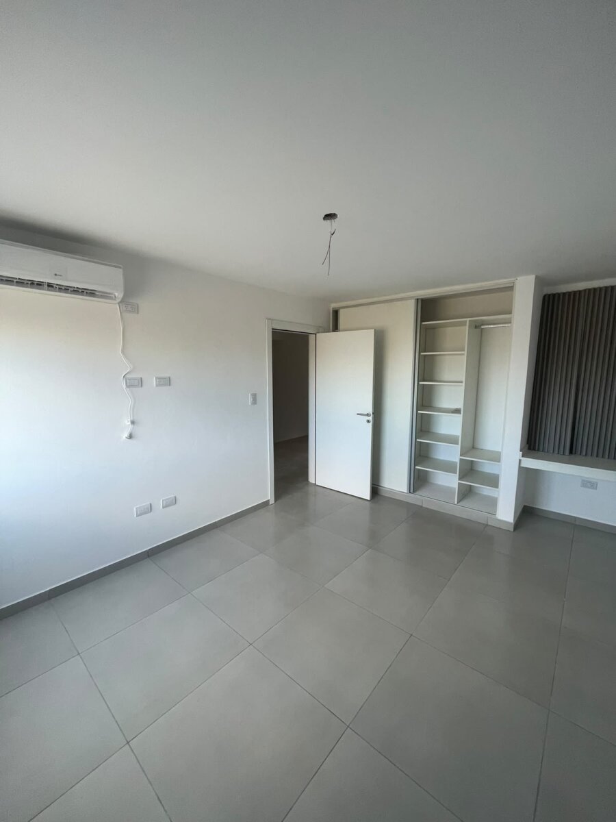 Duplex de tres dormitorios en solares de manantiales - 9
