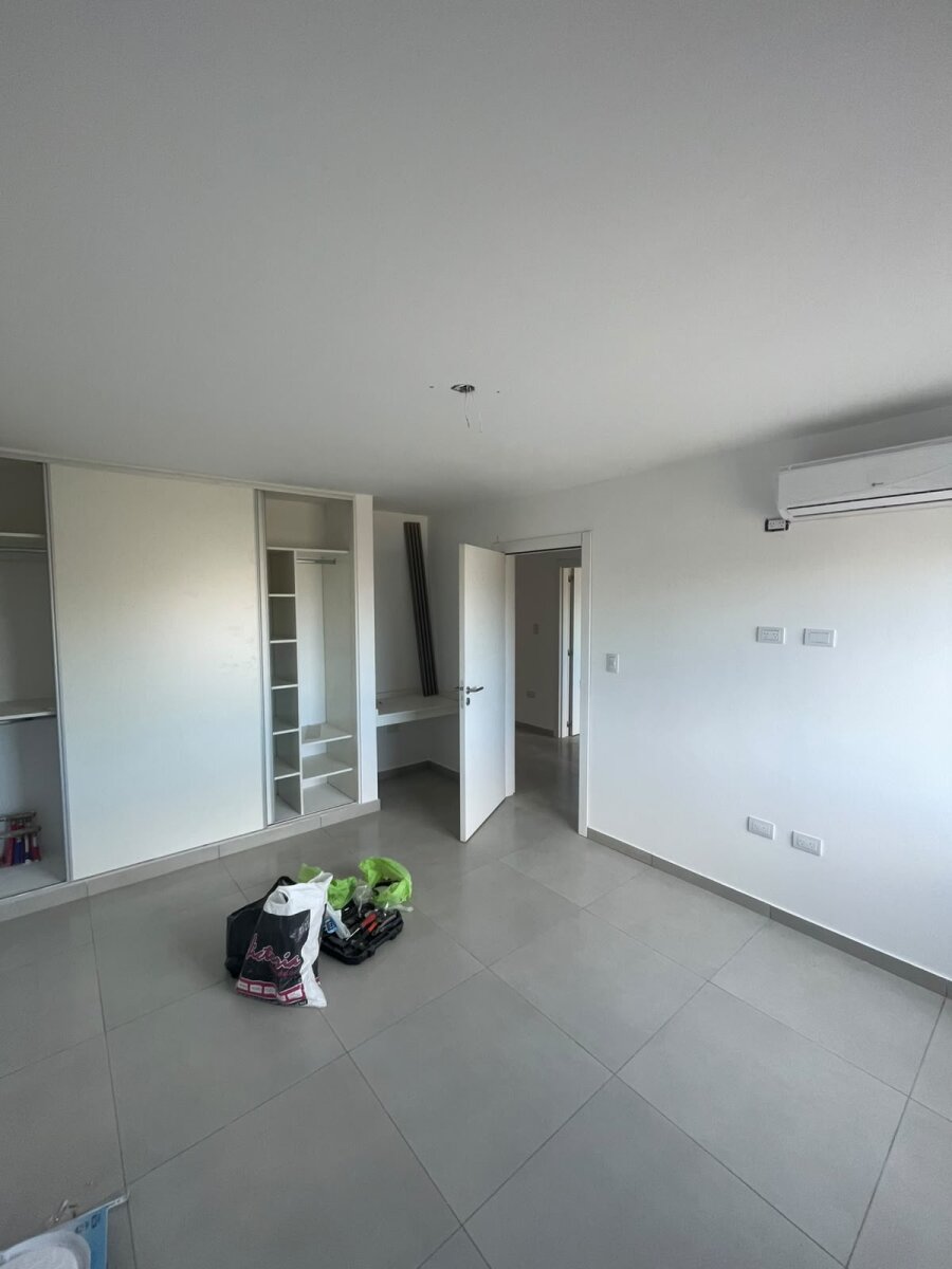 Duplex de tres dormitorios en solares de manantiales - 13