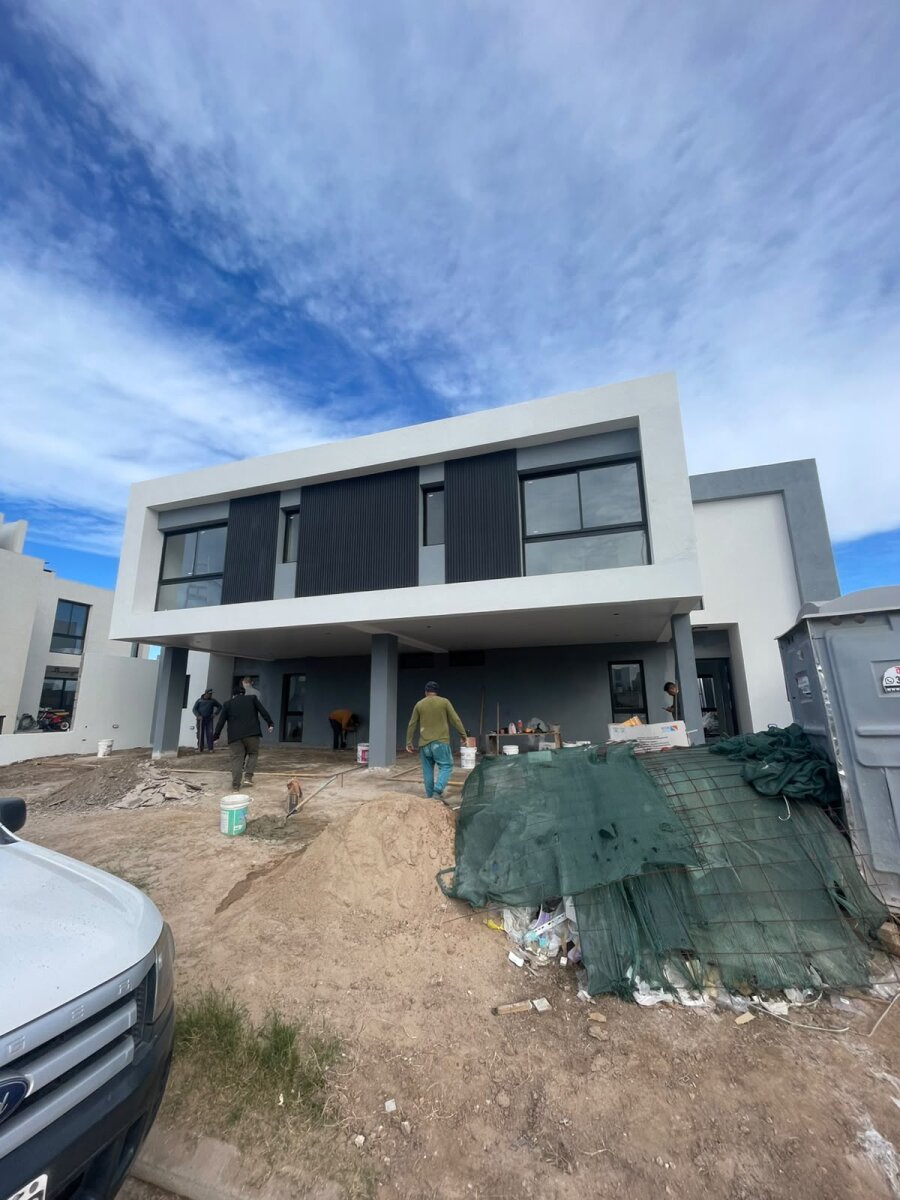 Duplex de tres dormitorios en solares de manantiales - 26