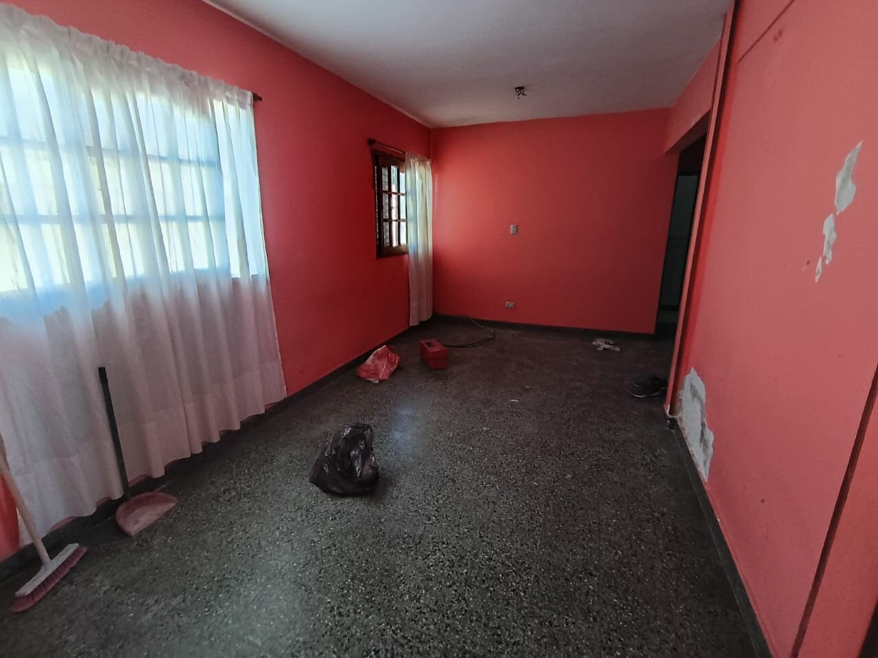 DPTO TIPO CASA 4 AMBIENTES BARRIO EMAUS, Tabaré 6100 - Villa Lugano - 10