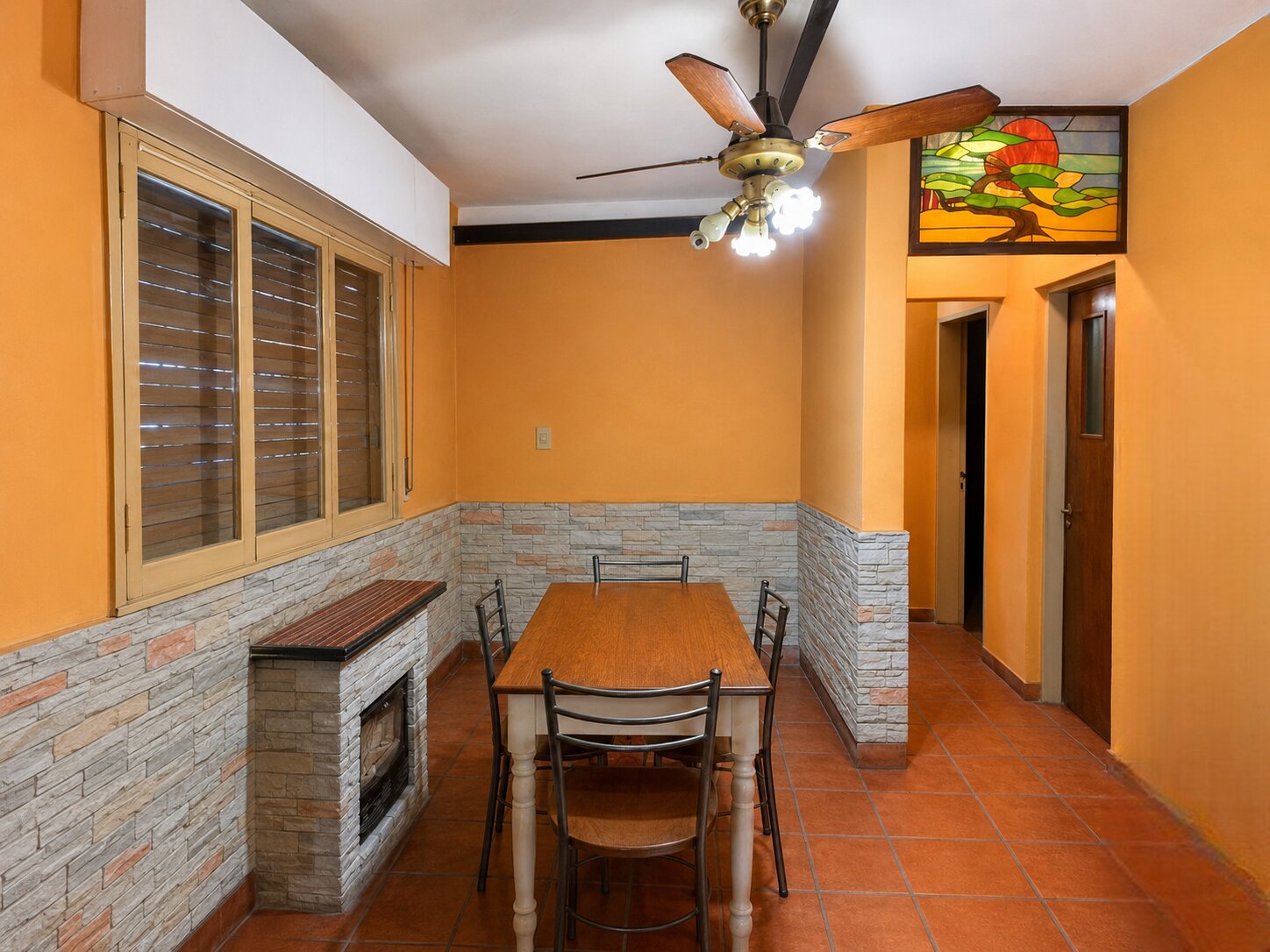 Casa de pasillo de 2 dormitorios, patio, parrillero y terraza - 2