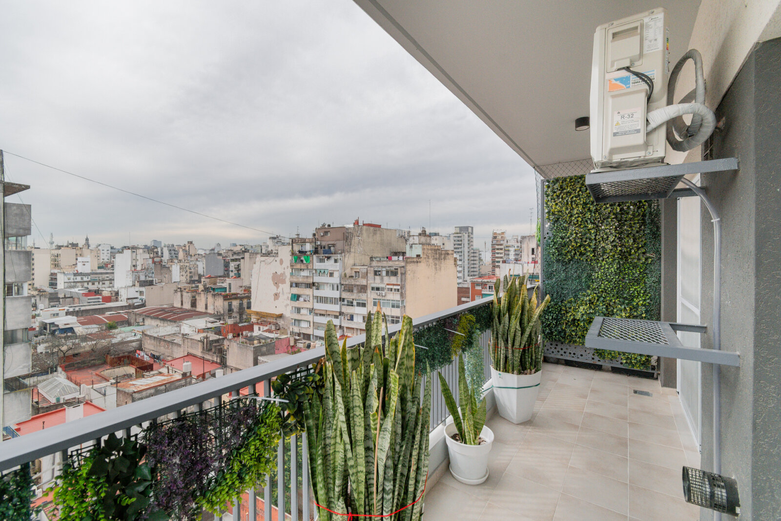 VENTA. DPTO 2 AMBIENTES. LUMINOSO. C/BALCON. BALVANERA - 3