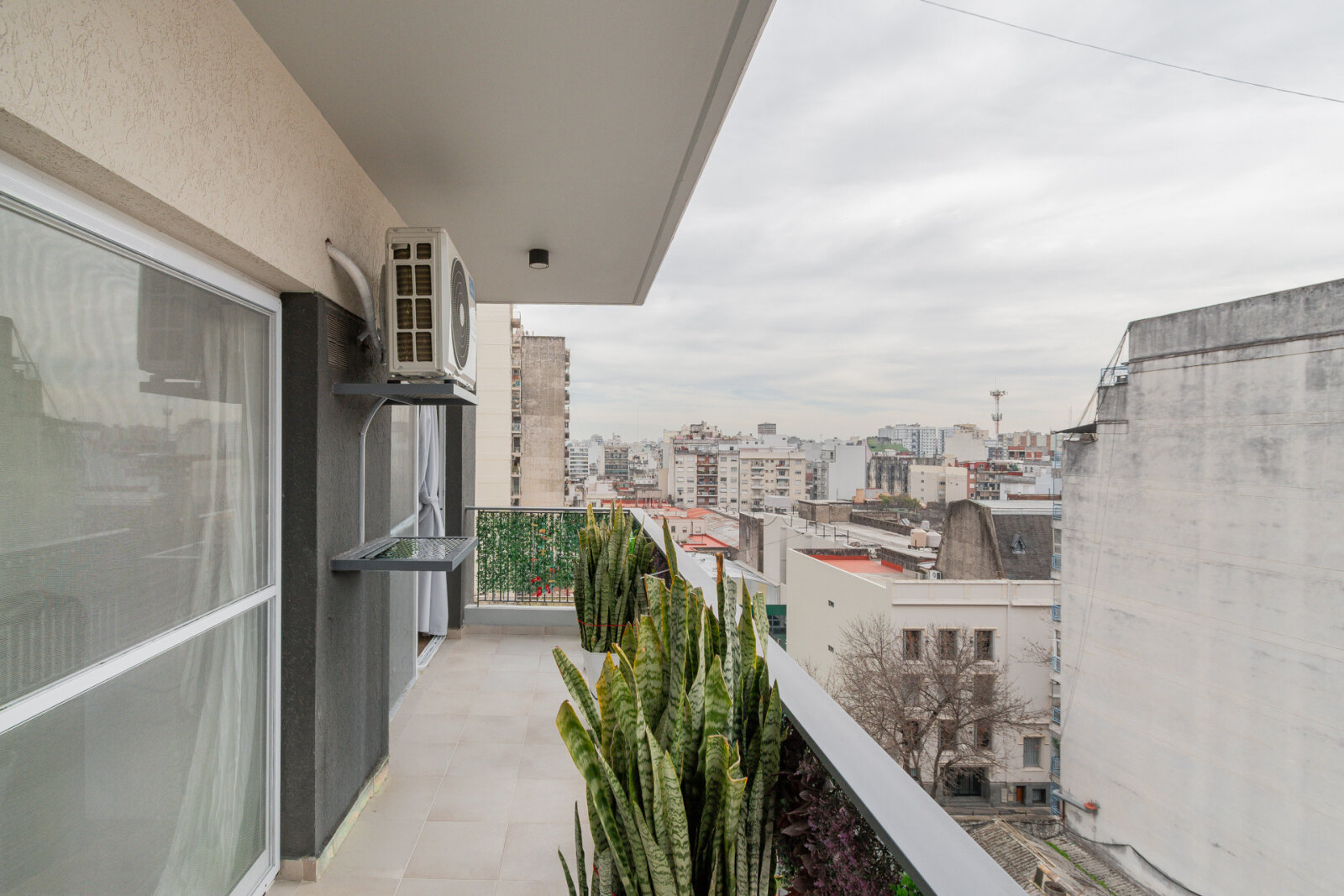VENTA. DPTO 2 AMBIENTES. LUMINOSO. C/BALCON. BALVANERA - 20