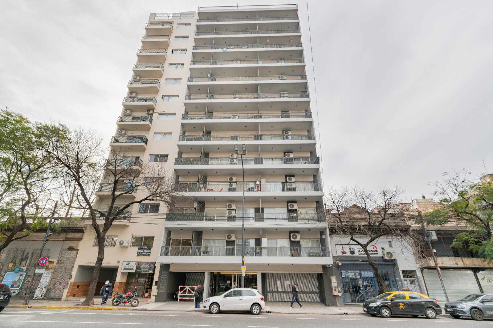 VENTA. DPTO 2 AMBIENTES. LUMINOSO. C/BALCON. BALVANERA - 32
