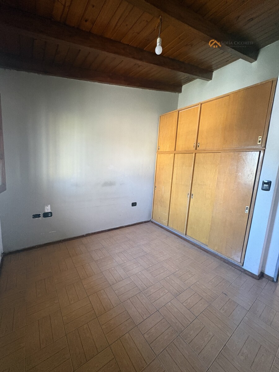 EN VENTA -ROSARIO- BARRIO LOURDES - 10