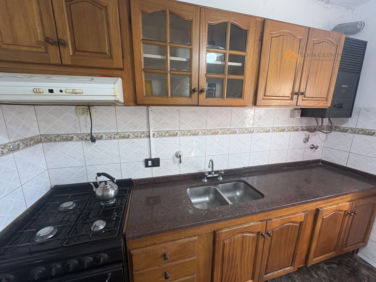 EN VENTA -ROSARIO- BARRIO LOURDES - 24
