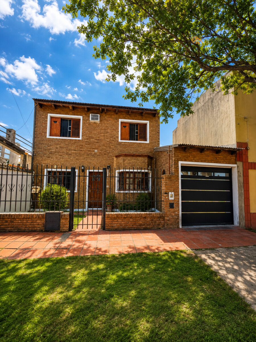 EN VENTA -ROSARIO- BARRIO LOURDES - 1