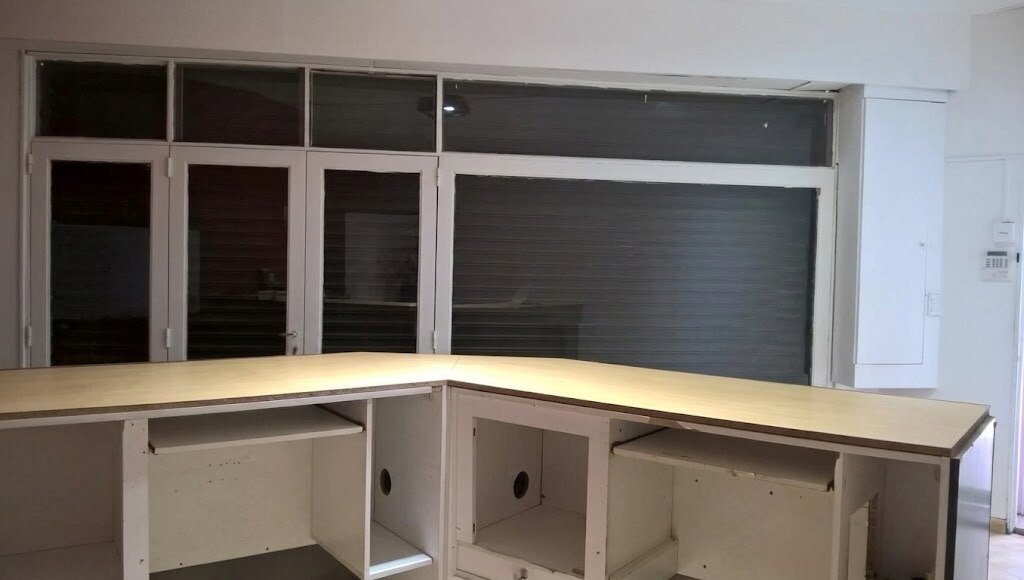 Constitución 2298 - Local y galpón en venta - 350 m2 - 2