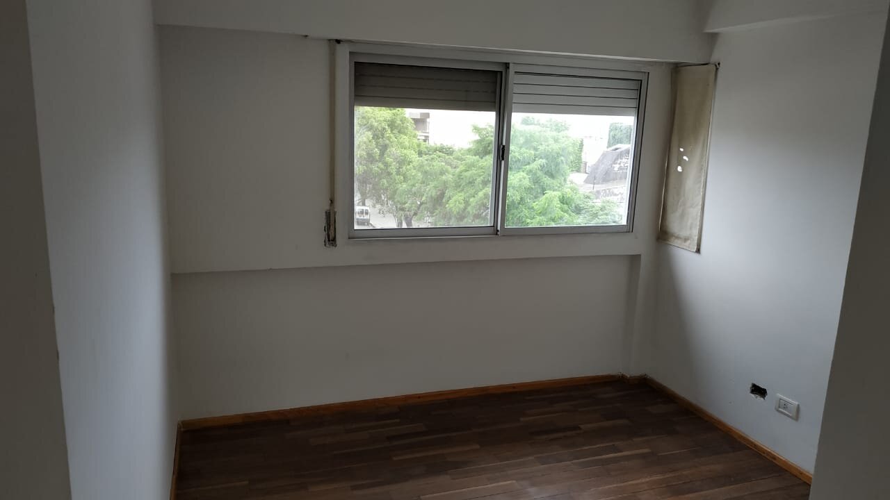 1 dormitorio al frente - 8