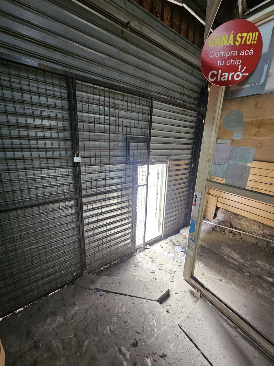 Local a Reciclar con sótano y entrepiso en el corazón de Retiro PB 44M2 - 3