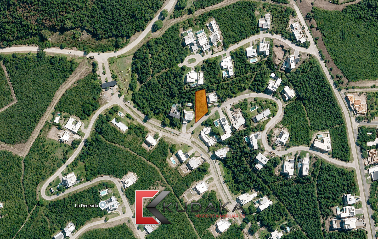 Lote Premium de 940 m² en Country La Deseada – Excelente Ubicación y Pendiente Positiva - 3