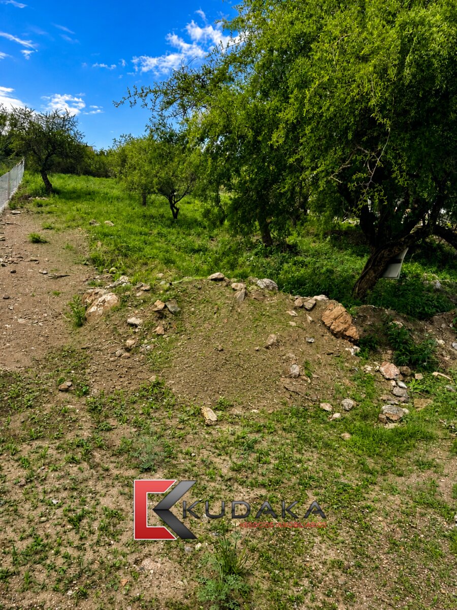 Lote Premium de 940 m² en Country La Deseada – Excelente Ubicación y Pendiente Positiva - 4