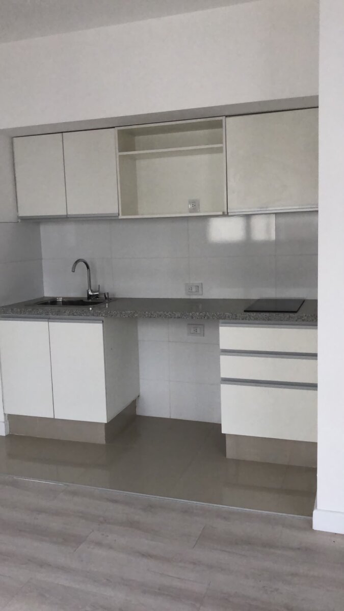 Venta edificio oficinas piso exclusivo catamarca 1100 - 2