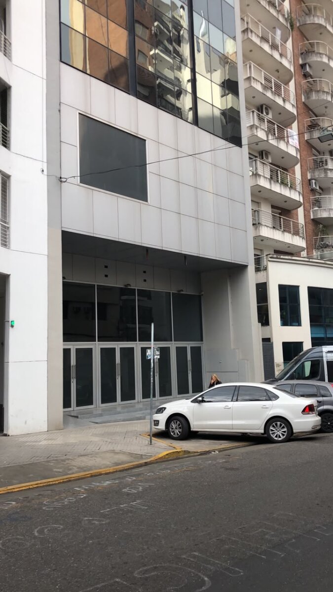 Alquiler edificio oficinas piso exclusivo catamarca 1100 - 25