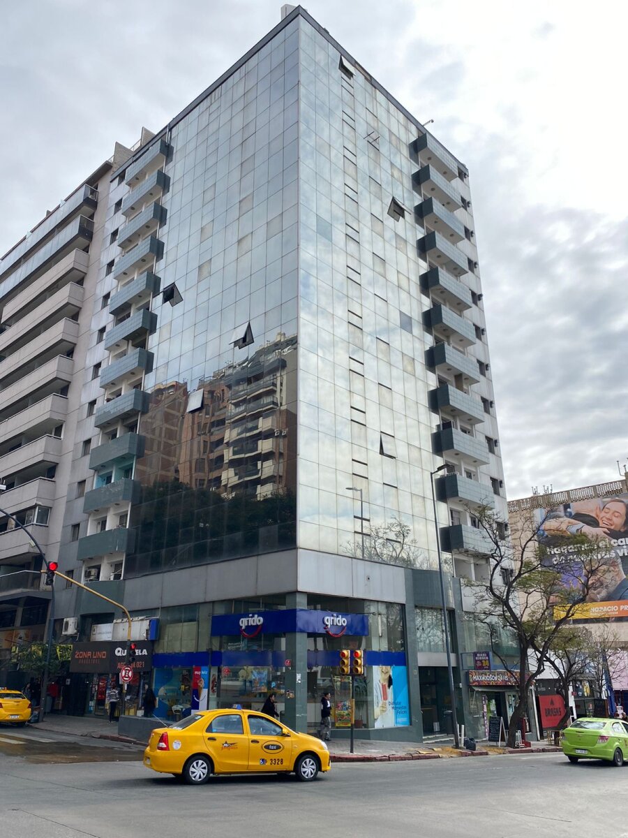 Excelente Inversión!!! No te lo podes perder . Departamento en Nueva Cordoba , 1 dorm ,patio y balcónn - 10