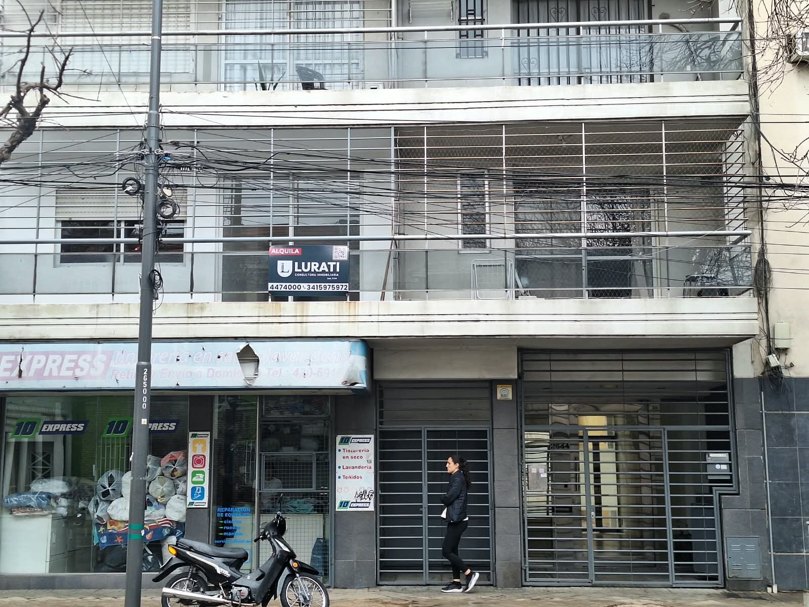 ALQUILER DPTO 1DORM ZONA FACULTAD DE MEDICINA - 11