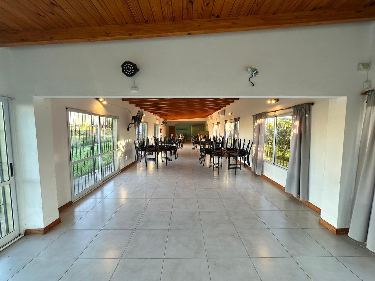 Venta local comercial Funes Norte - Av. Obeid 1400 - 19