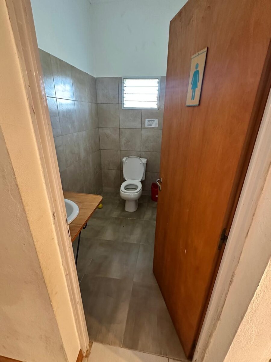 Venta local comercial Funes Norte - Av. Obeid 1400 - 25