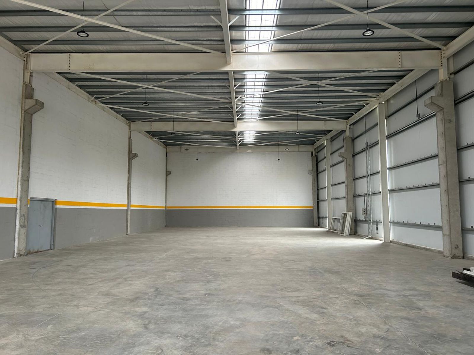 Ciudad Industria- Nave 500m2 - 15