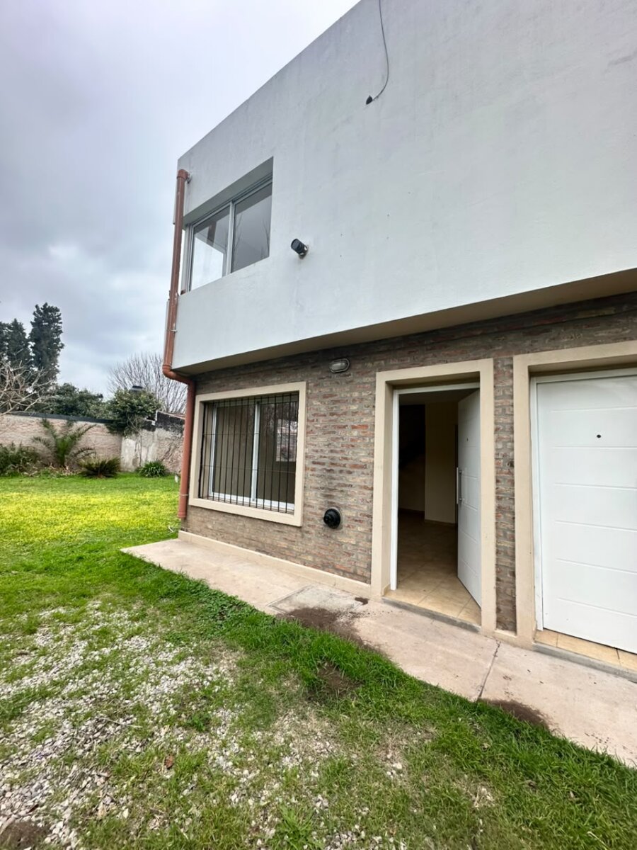 ALQUILER PERMANENTE DUPLEX EN FUNES - 1