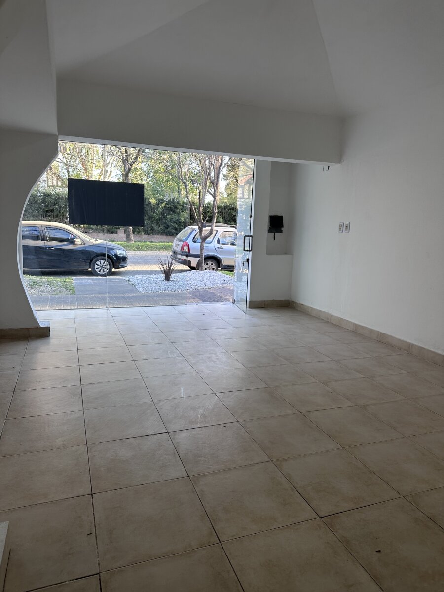 ALQUILER LOCAL COMERCIAL EN FUNES - 7