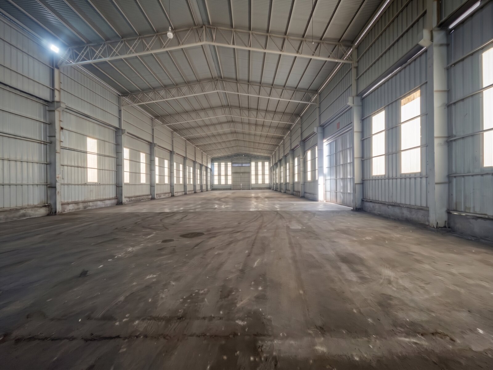 Parque Industrial Alvear - Nave 2.124 m2 - 7