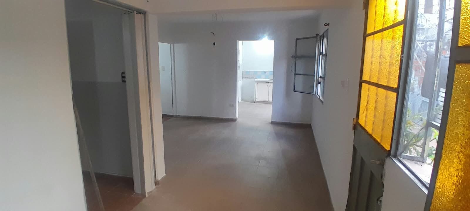 CASA DE 2 DORMITORIOS CON COCHERA INGRESO COMPARTIDO - 8