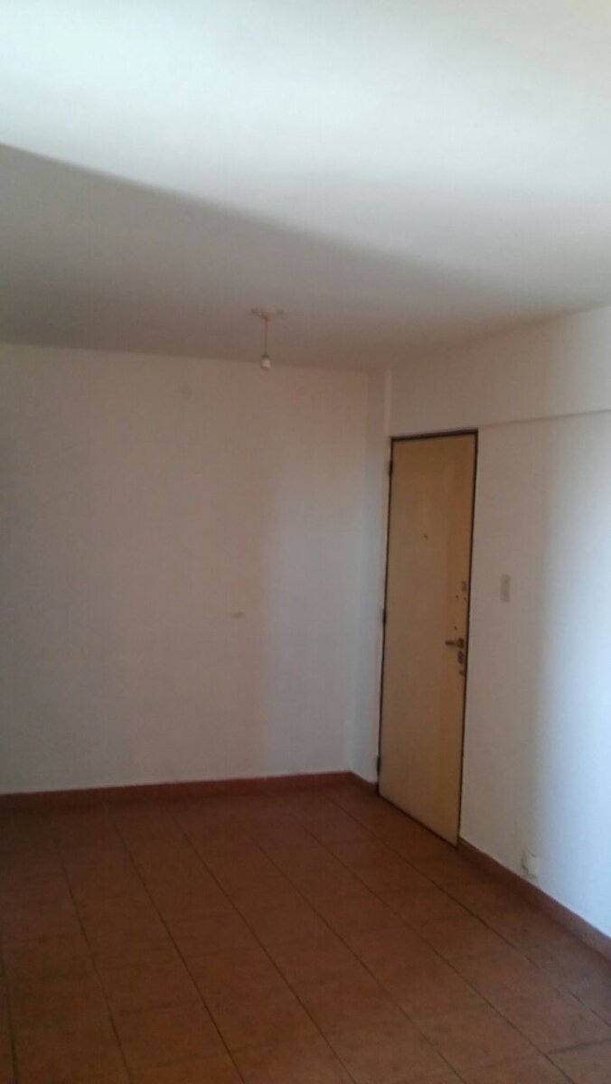 ALQUILO DPTO 2D PISO ALTO FRENTE PLAZA BARRIO SAN MARTIN CORDOBA - 20