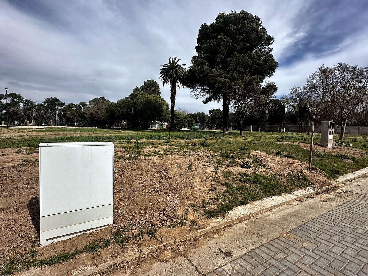 Lote 360 m² apto dúplex, frente al norte, en La Calandria II · Mza 32 Lt 2 — foto 3