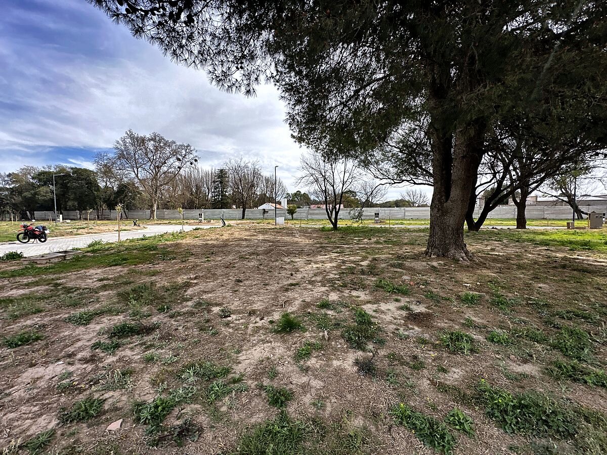 Lote en esquina 360 m² apto dúplex en La Calandria II, Zona Sur · Mza 31 Lt 12 — foto 3
