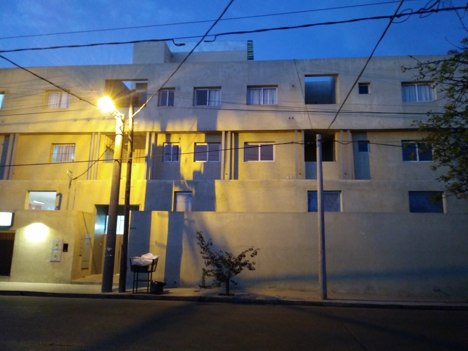ALQUILO DPTO 1 dorm ZONA DINO RUTA 20 AMPLIO BAJA EXPENSA CORDOBA - 1