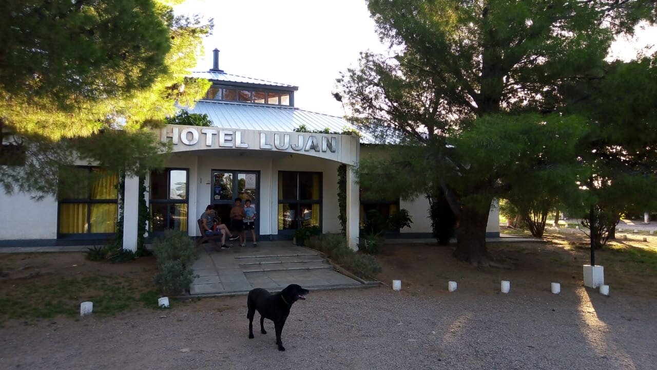 HOTEL LUJAN A LA VENTA - 14
