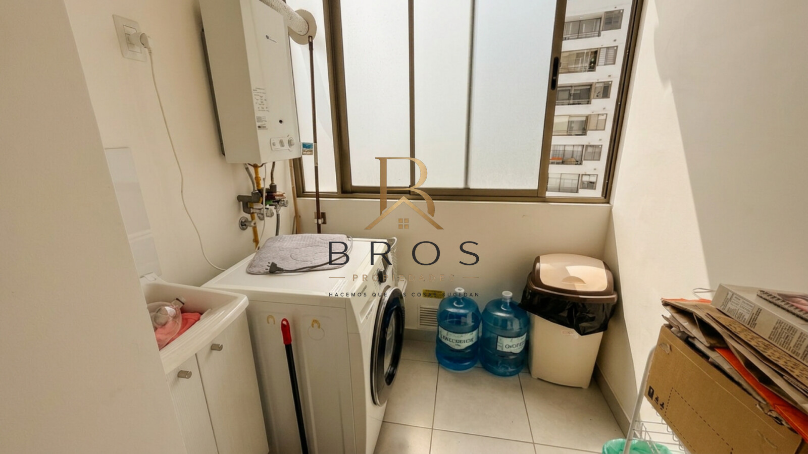 Exclusiva ubicación full amoblado 2D2B + Est y Bodega foto 17