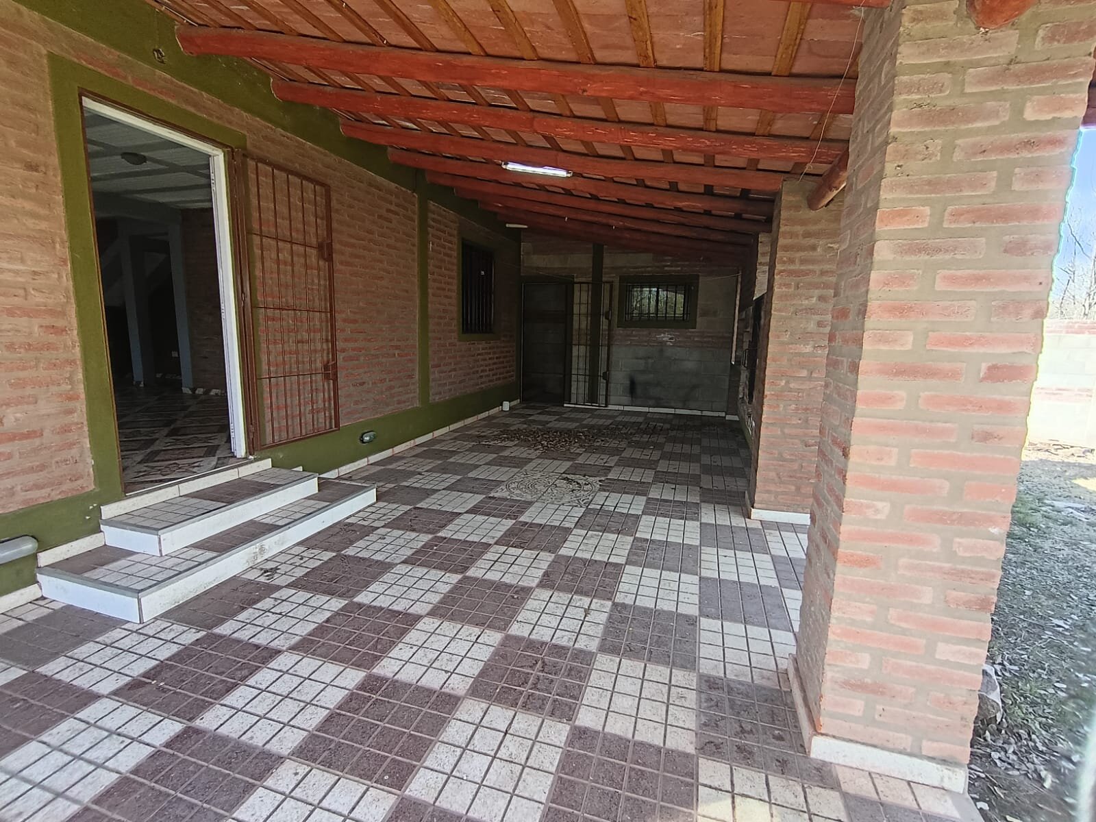VENTA CASA 2 DORMITORIOS B° EL CONDADO COSQUÍN - 14