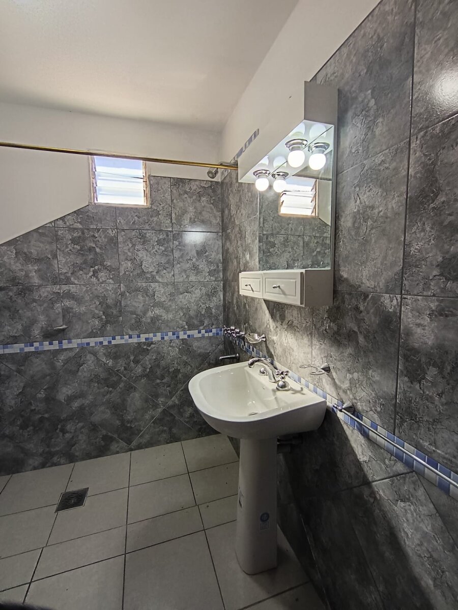 VENTA CASA 2 DORMITORIOS B° EL CONDADO COSQUÍN - 21